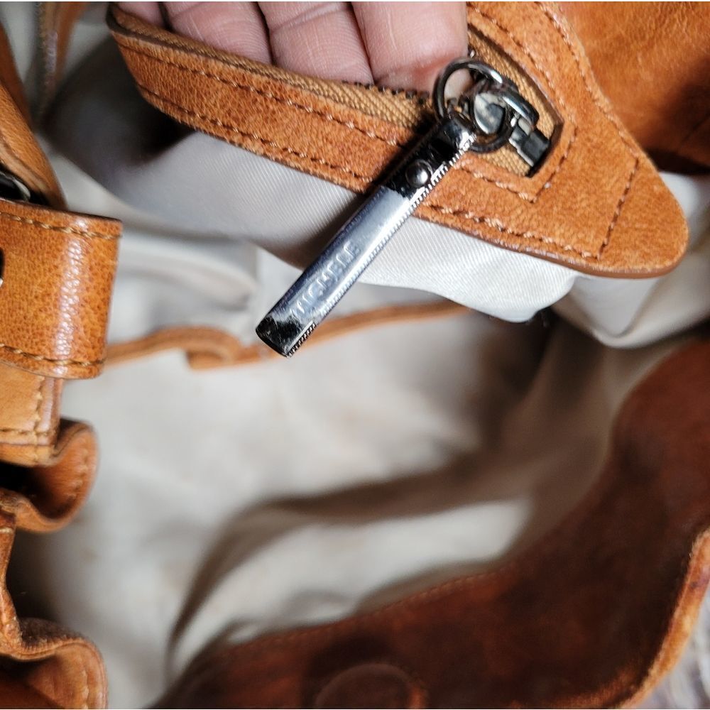 Michele    - Picture 7 of 9